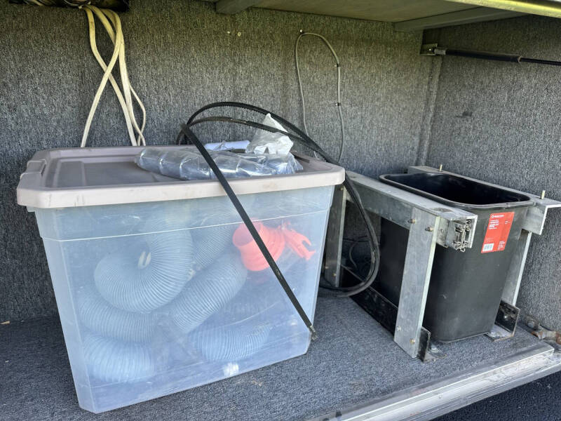 2001 Prevost Liberty