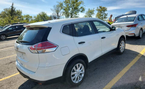 2016 Nissan Rogue for sale at ROADSTAR MOTORS in Liberty Township OH