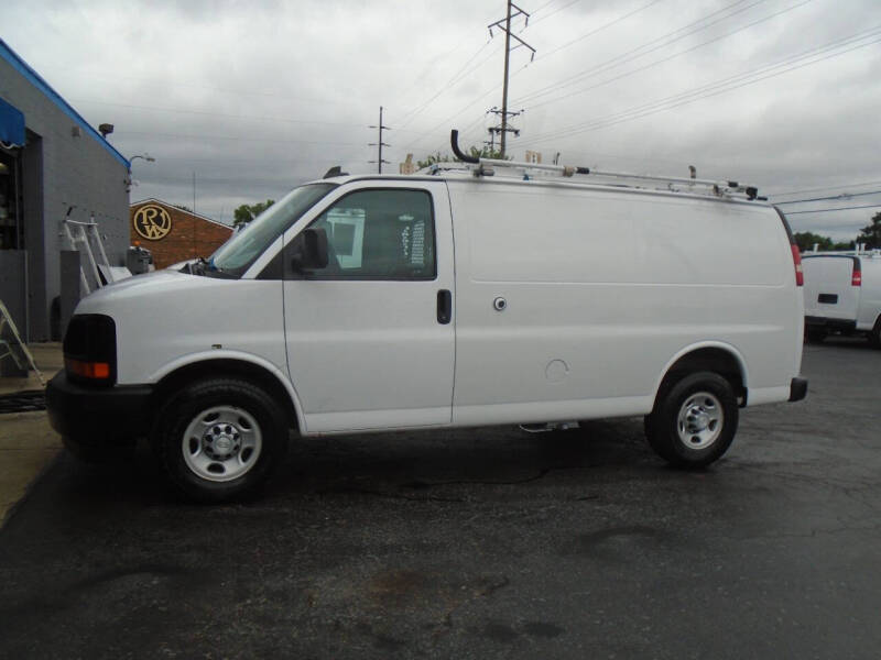 2017 Chevrolet Express 2500