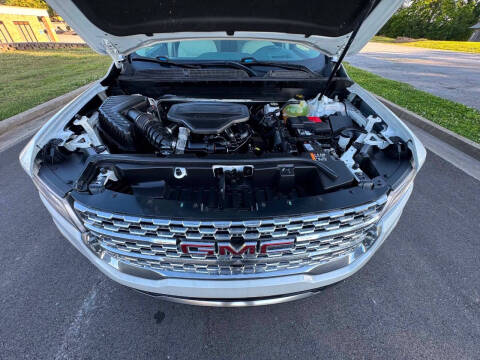 2021 GMC Acadia Denali