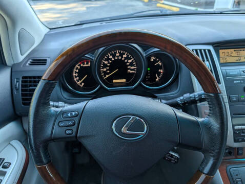 2004 Lexus RX 330