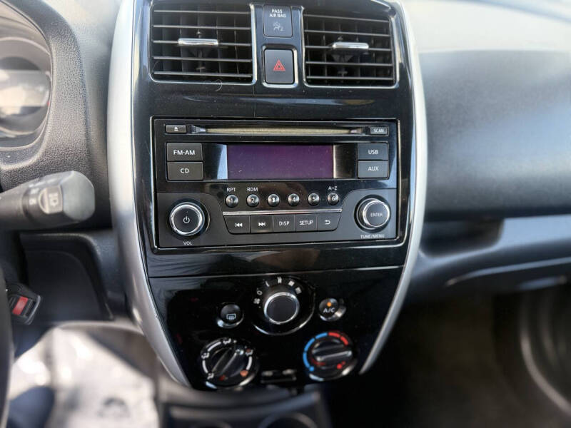 2015 Nissan Versa Note SV