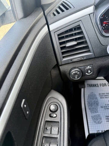 2011 Chevrolet Traverse LT