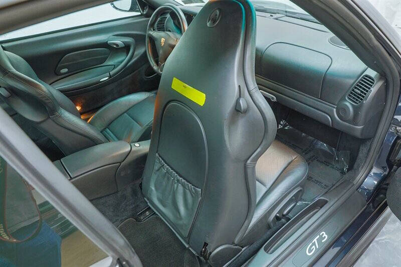 2004 Porsche 911 GT3