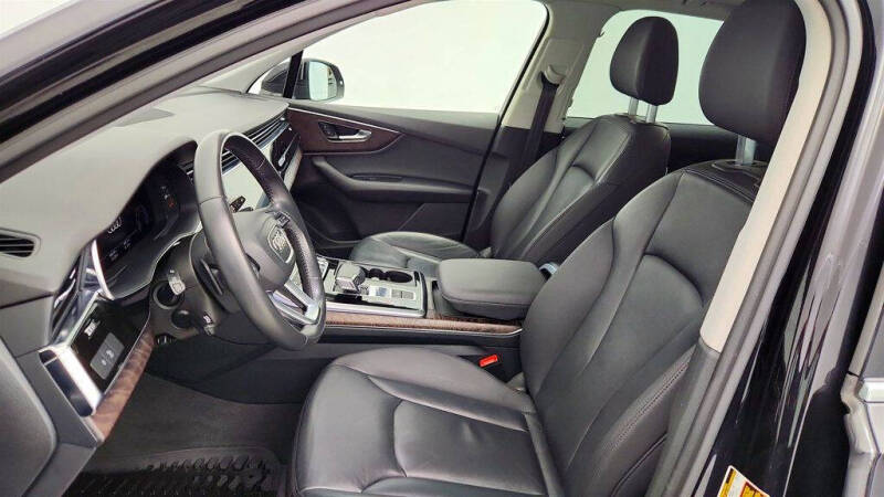 2020 Audi Q7 quattro Premium 55 TFSI