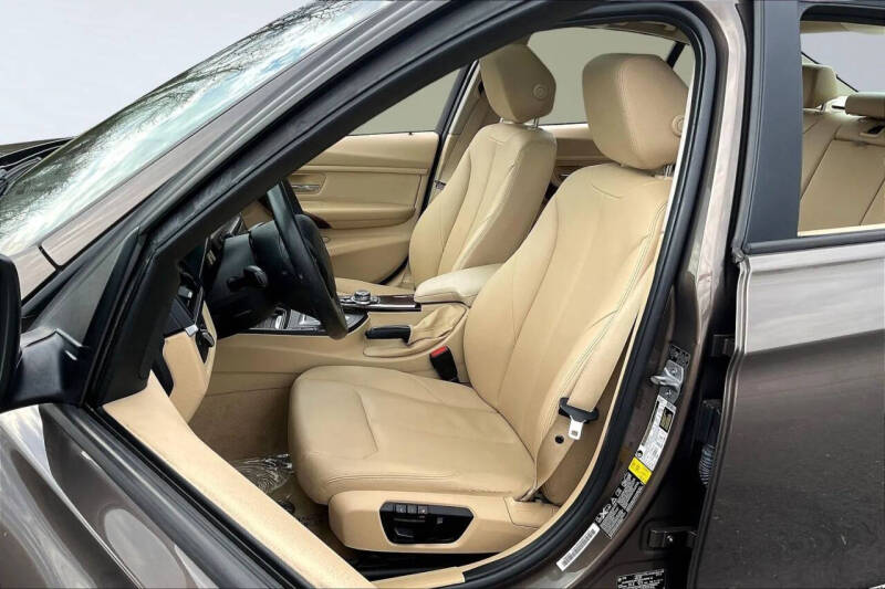 2013 BMW 3 Series 328i xDrive