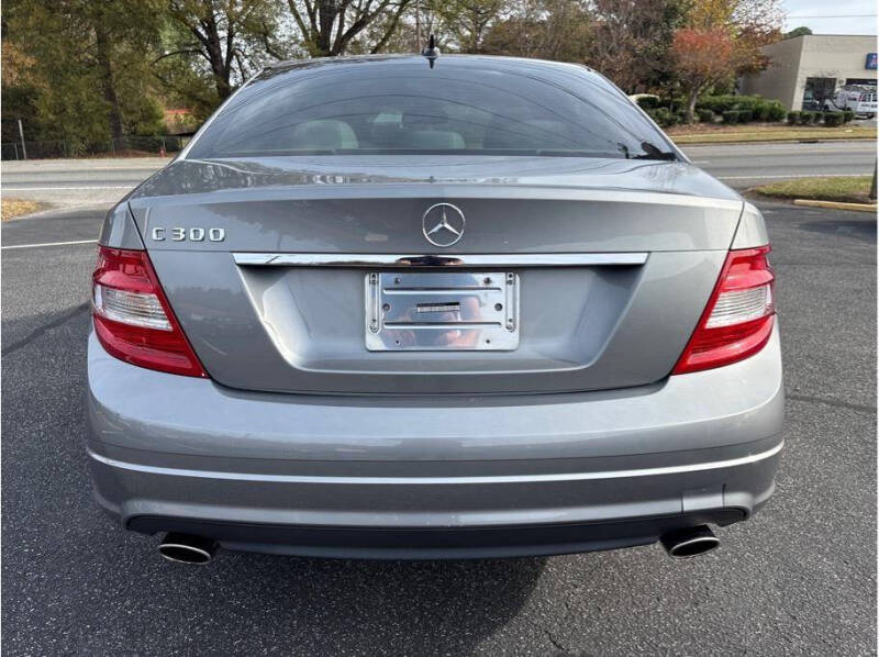 2010 Mercedes-Benz C-Class C 300 Luxury