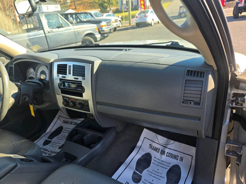 2005 Dodge Dakota Laramie