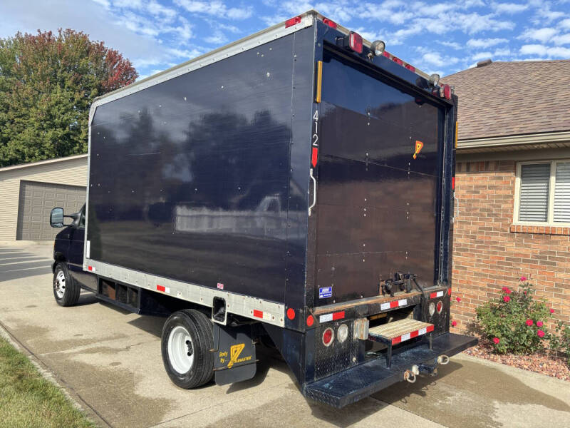 2006 Ford E-Series E-450 SD