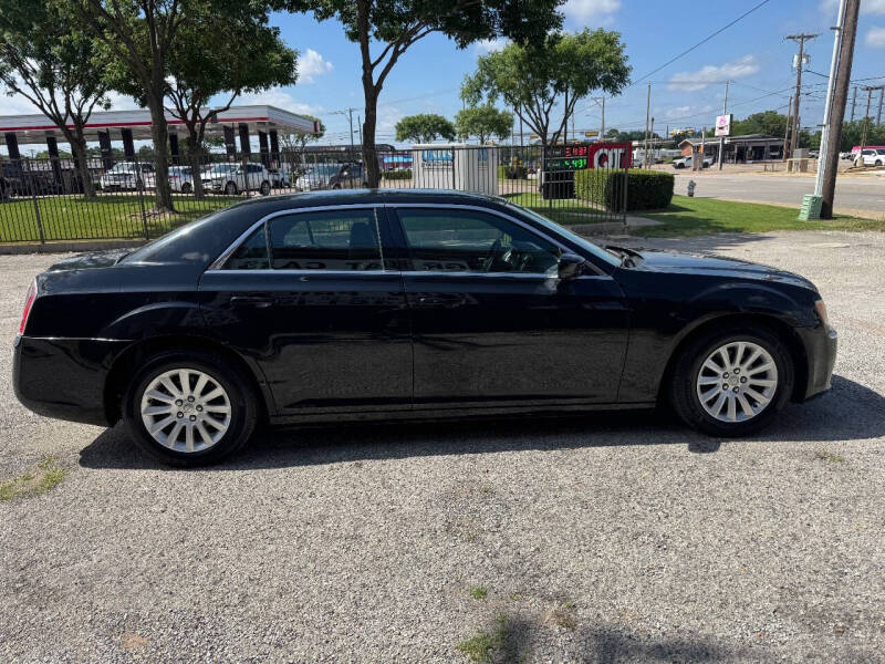 2014 Chrysler 300