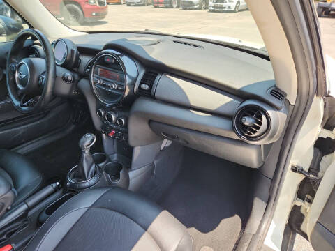 2015 MINI Hardtop 2 Door Cooper