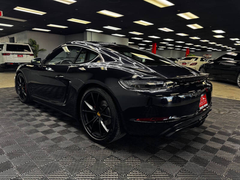 2018 Porsche 718 Cayman GTS