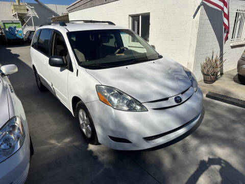 2008 Toyota Sienna LE 7-Passenger