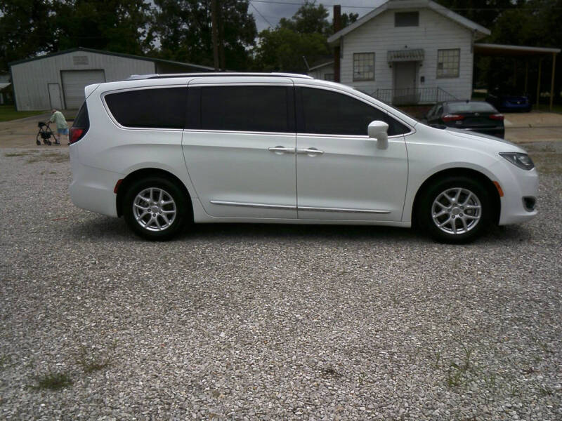 2020 Chrysler Pacifica Touring L