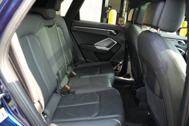 2021 Audi Q3 quattro S line Premium 45 TFSI