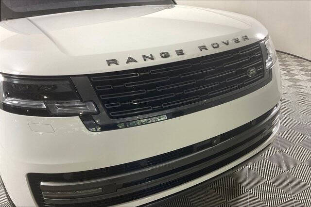 2023 Land Rover Range Rover P530 SE