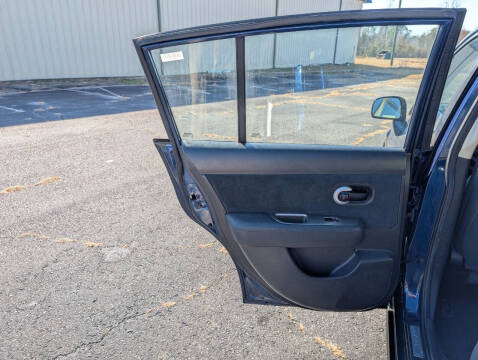 2012 Nissan Versa 1.8 S