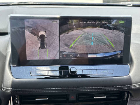 2025 Nissan Rogue Platinum