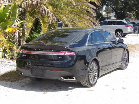 2016 Lincoln MKZ
