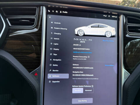 2014 Tesla Model S 85