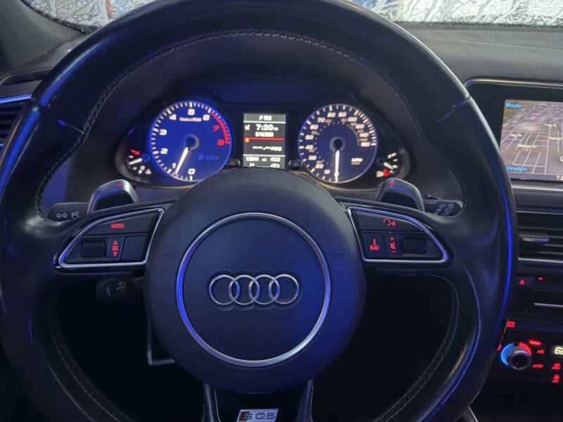 2015 Audi SQ5 3.0T quattro Premium Plus