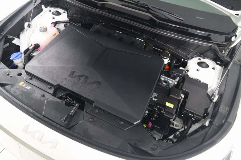 2023 Kia Niro EV Wind