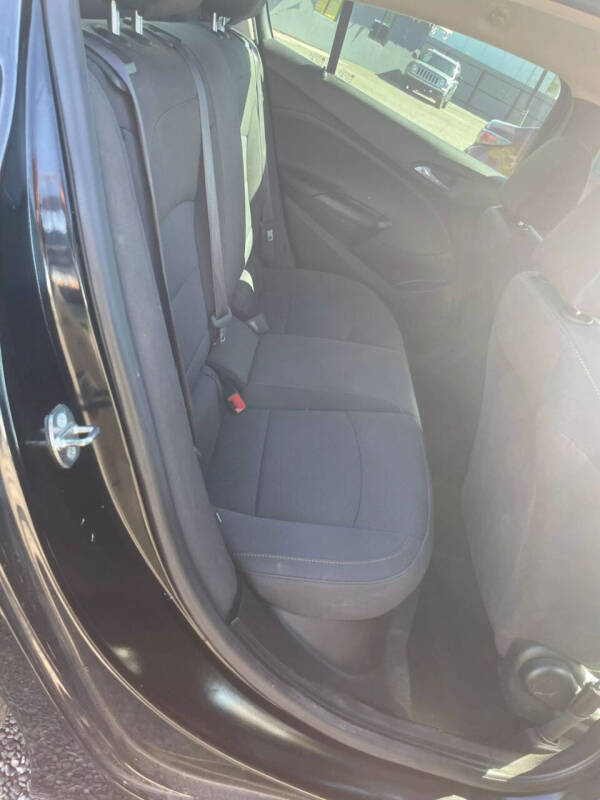 2017 Chevrolet Cruze LS Auto