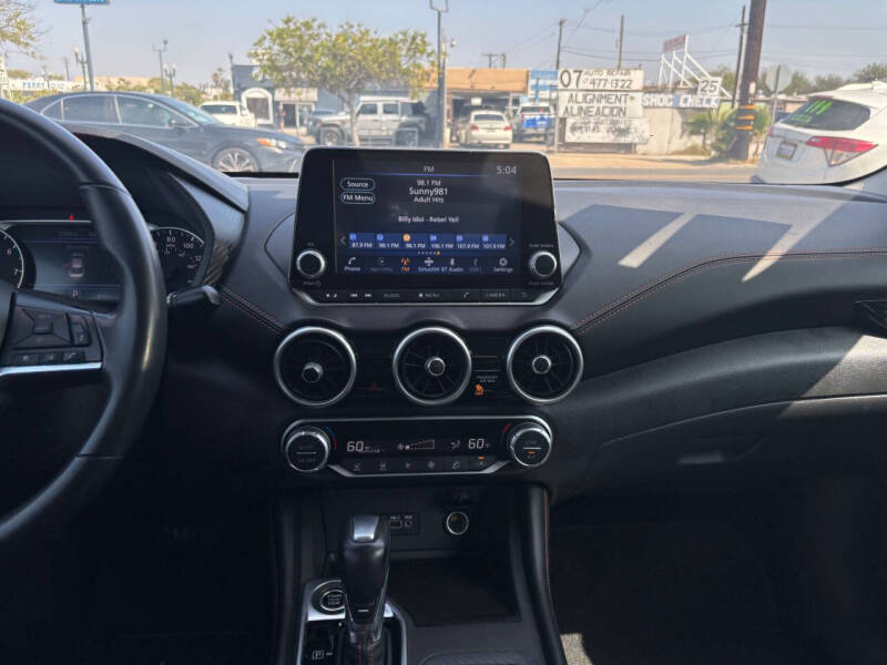 2022 Nissan Sentra SR