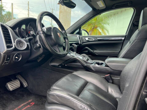 2012 Porsche Cayenne S