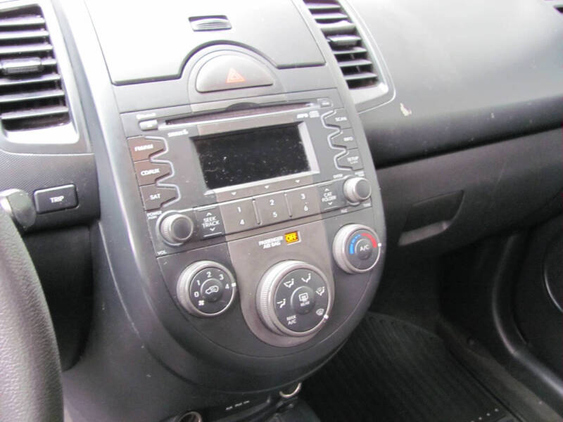 2010 Kia Soul Exclaim photo 14