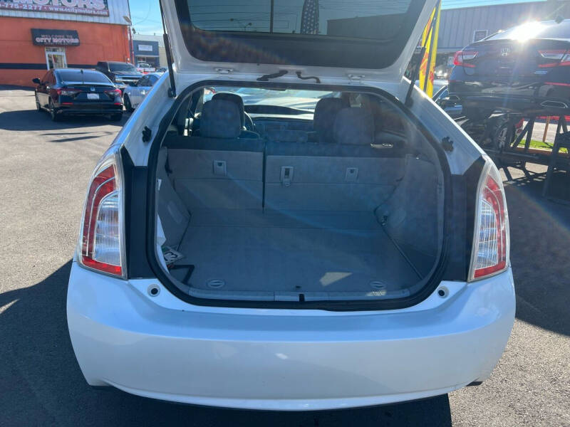 2013 Toyota Prius Two