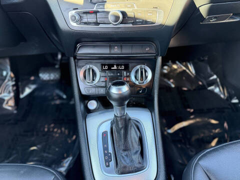 2015 Audi Q3 2.0T quattro Premium Plus