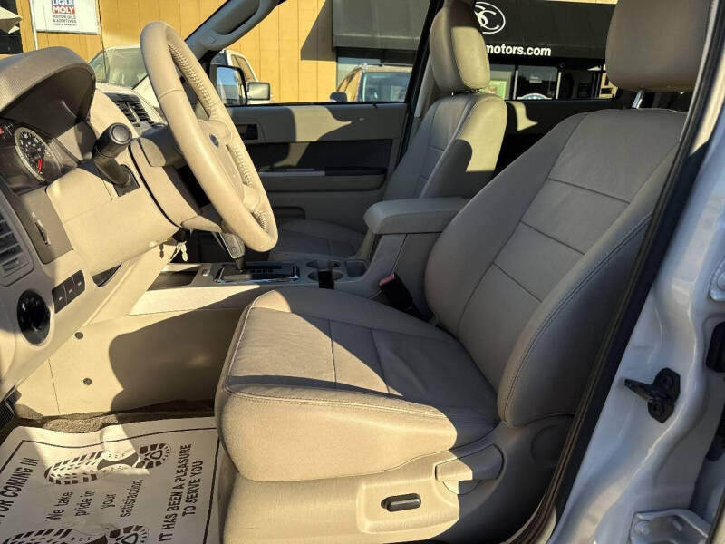 2010 Ford Escape XLT