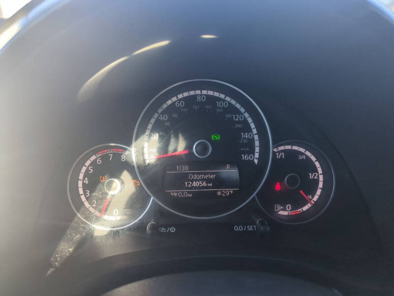 2015 Volkswagen Beetle 1.8T Entry PZEV