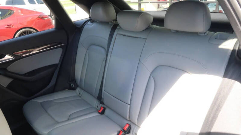 2016 Audi Q3 2.0T Premium Plus