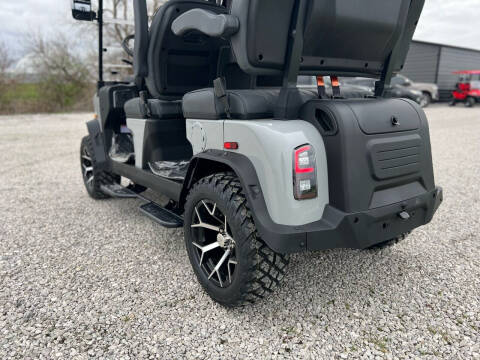 2024 Denago EV Rover XL