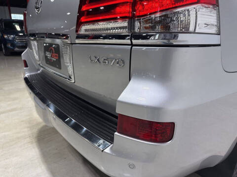 2014 Lexus LX 570