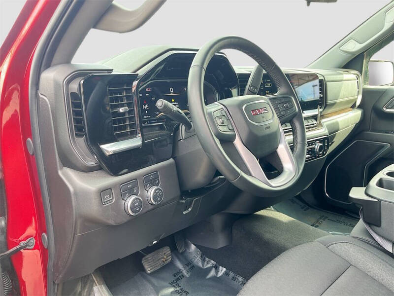 2024 GMC Sierra 1500