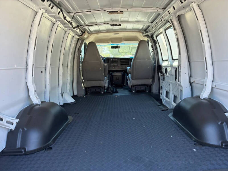 2017 Chevrolet Express 3500