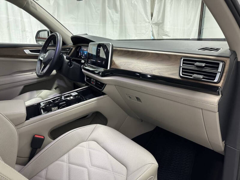 2025 Volkswagen Atlas SE 4Motion