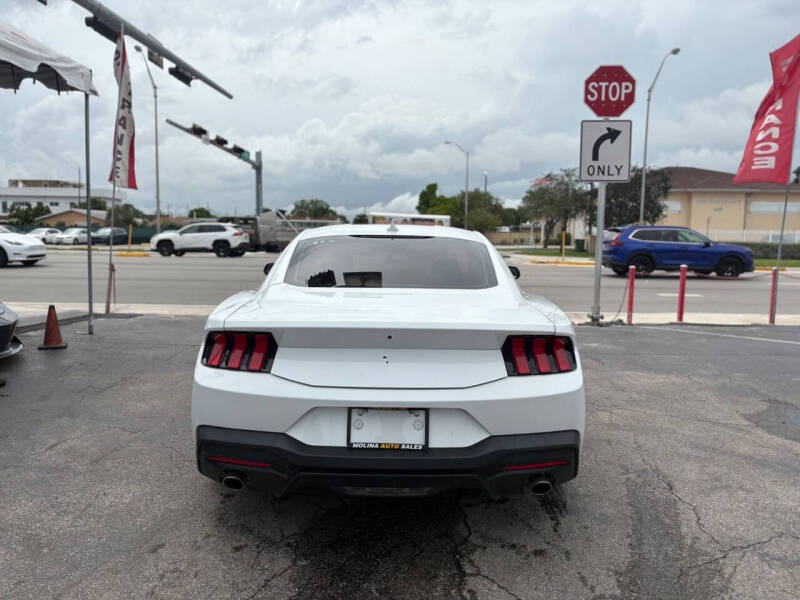 2024 Ford Mustang EcoBoost Premium