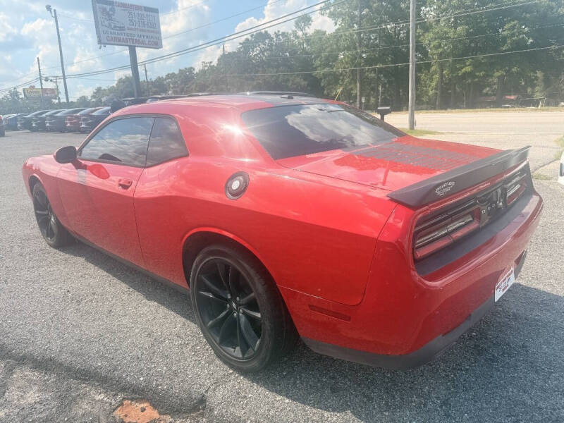 2017 Dodge Challenger SXT
