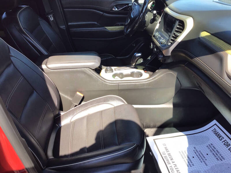 2019 GMC Acadia Denali