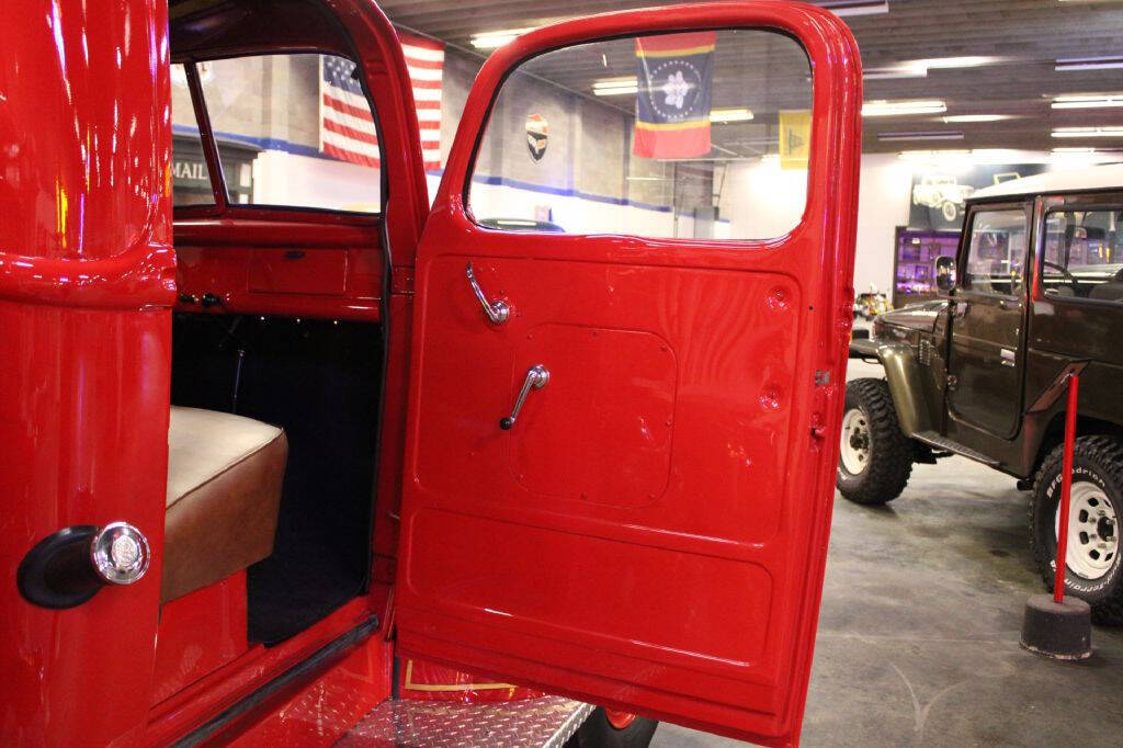1941 Ford FIRE TRUCK 7