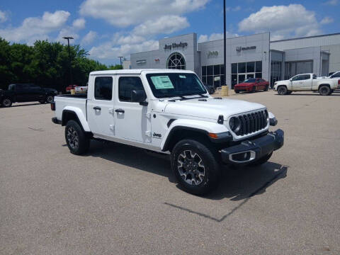 2026 Jeep Gladiator Sahara