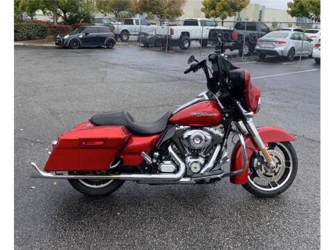 2013 Harley Davidson Street Glide for sale at KARS R US in Modesto CA