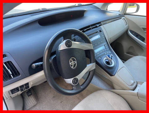 2010 Toyota Prius II