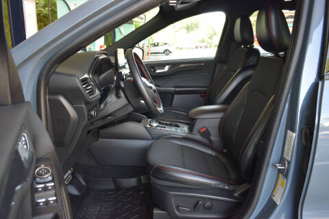 2024 Ford Escape Hybrid ST-Line
