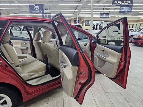 2012 Toyota Prius v Two