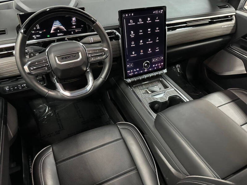 2025 GMC Sierra EV Denali